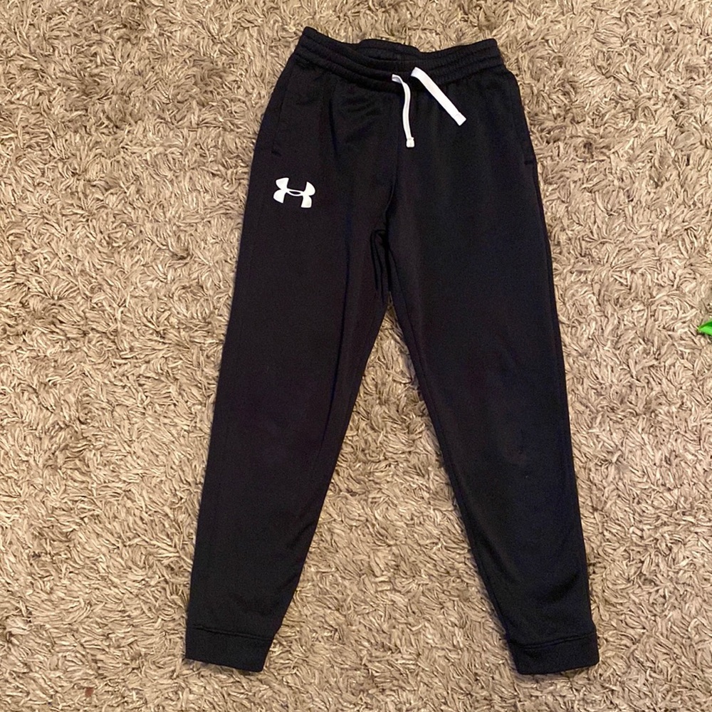 Boys under armour athletic pants